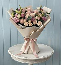 Букет цветов из:  Розы и Лизиантусы в Темиргоевской