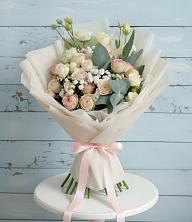 Букет цветов из:  Розы и Лизиантусы в Темиргоевской