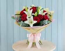 Букет цветов из:  Лилии и Розы в Темиргоевской