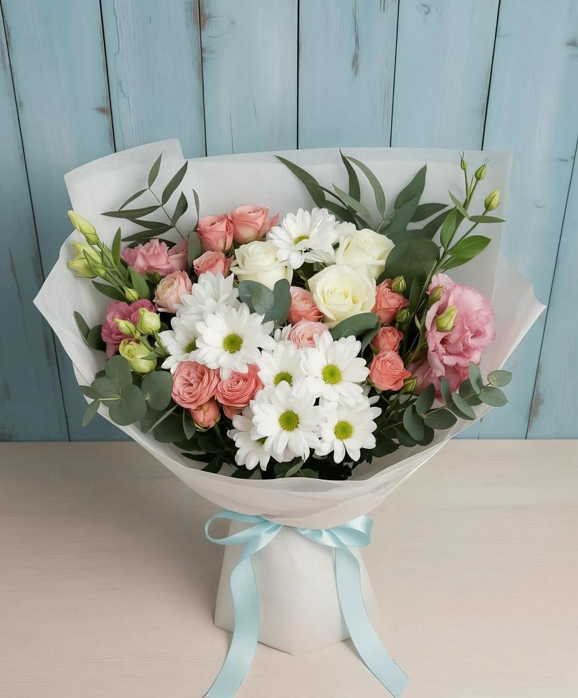 Букет цветов из: Розы, Лизиантусы и Хризантемы в Темиргоевской