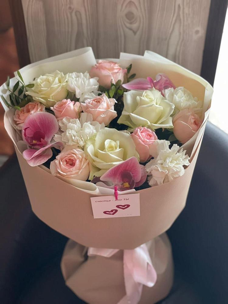 Букет цветов из: Орхидеи, Розы и Гвоздики в Темиргоевской