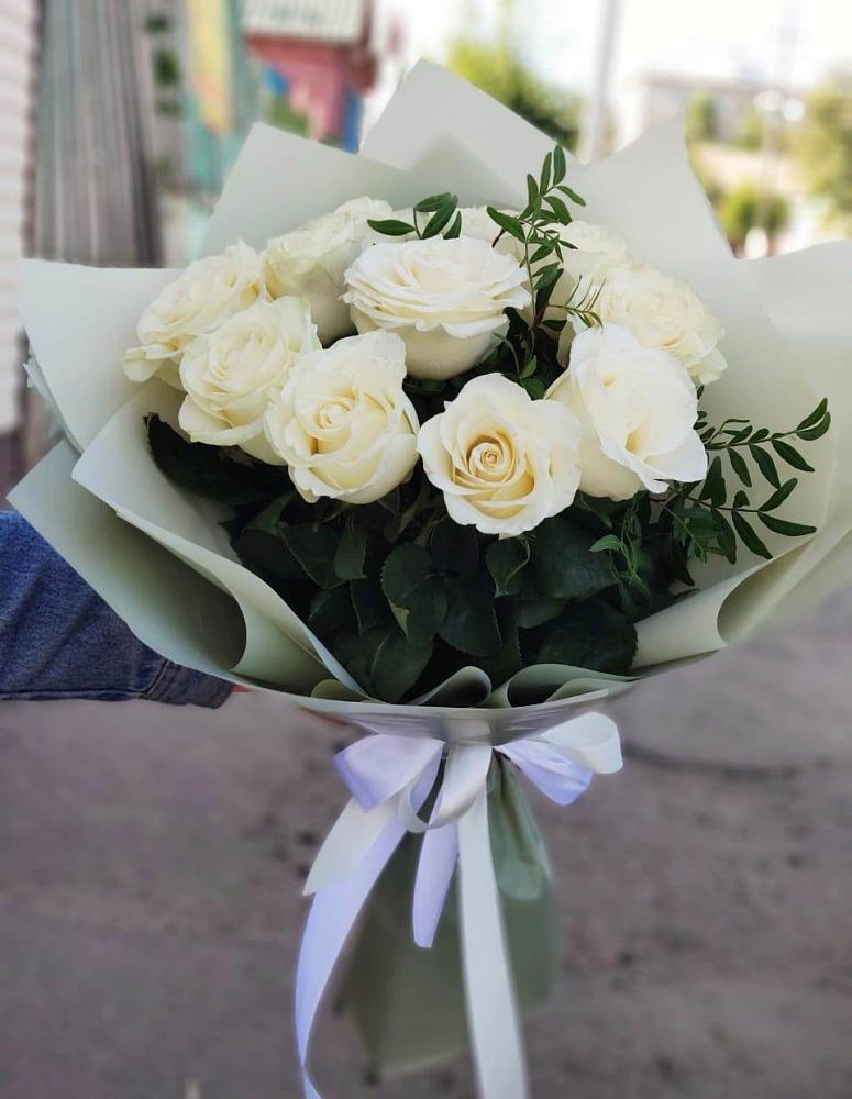 Букет Белые розы Проуд в Темиргоевской
