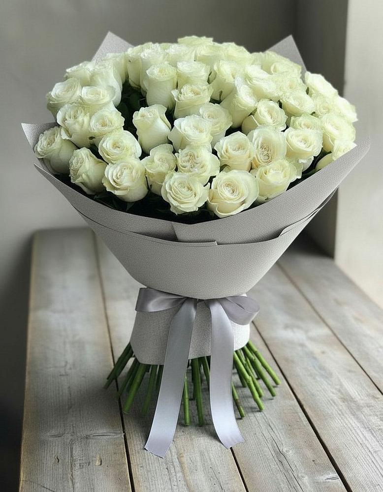 Букет 35 Белых роз в Темиргоевской