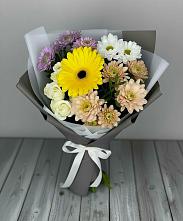 Букет цветов из:  Розы, Герберы и Хризантемы в Темиргоевской