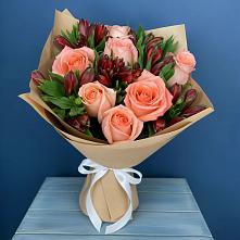 Букет цветов из:  Розы и Альстромерии #REPLACE_PRED# Темиргоевской