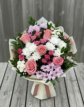 Букет цветов из:  Альстромерии, Гвоздики, Розы и Хризантемы в Темиргоевской