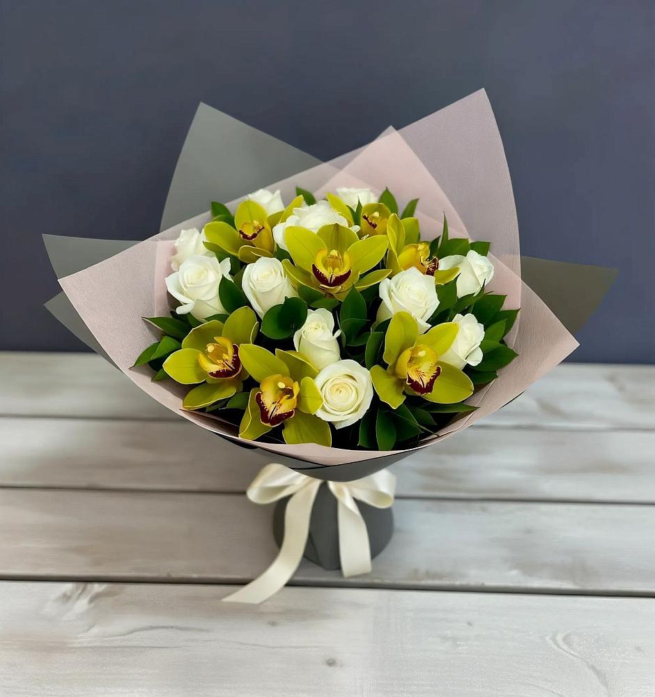 Букет цветов из: Орхидеи и Розы в Темиргоевской