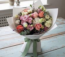 Букет цветов из:  Розы, Лизиантусы и Гвоздики #REPLACE_PRED# Темиргоевской