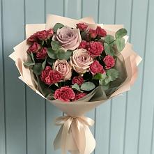 Букет цветов из:  Гвоздики и Розы в Темиргоевской